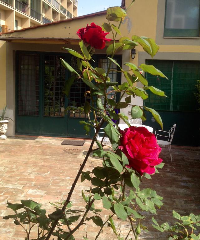 La Piccola Oasi Con Parcheggio Apartment Florence Ngoại thất bức ảnh
