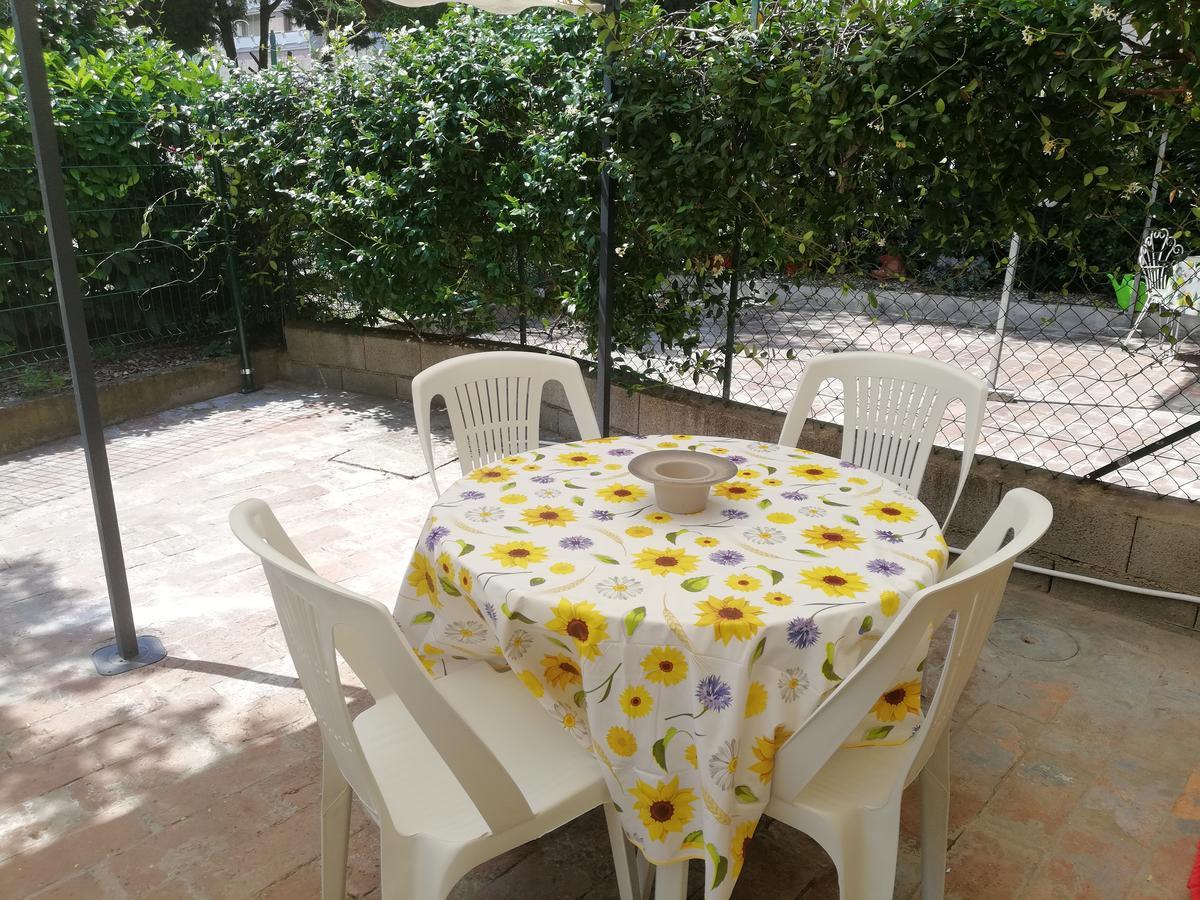 La Piccola Oasi Con Parcheggio Apartment Florence Ngoại thất bức ảnh